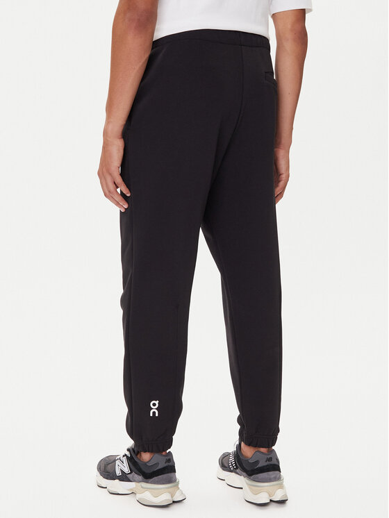 On On Donji dio trenerke Club Pants 1ME1004 Crna Relaxed Fit