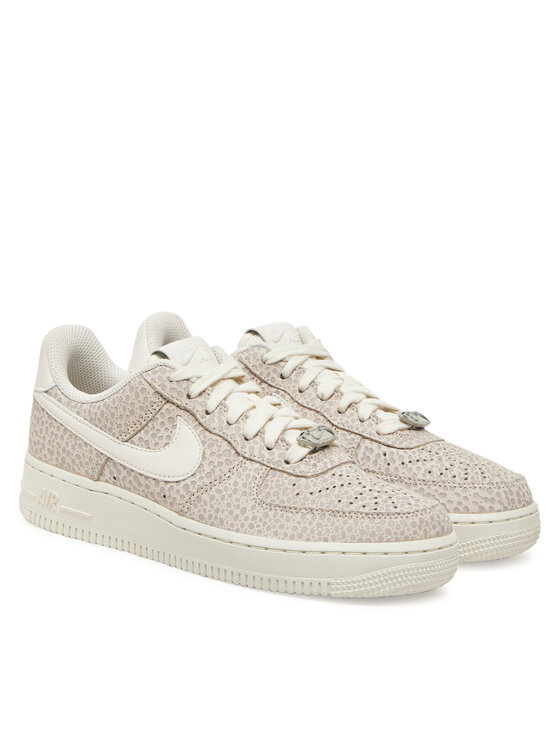 Nike Nike Laisvalaikio batai Air Force 1 '07 Prm FV6519 001 Smėlio