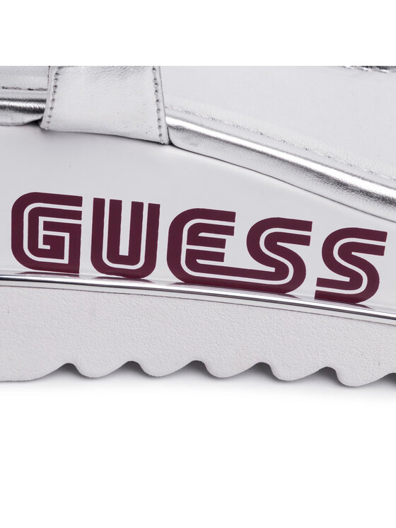 Sandali 2019 outlet guess