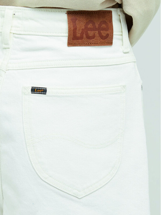 Lee Lee Szorty jeansowe Stella L37EGVA60 112330595 Écru Regular Fit