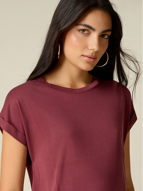 Oltre Oltre T-Shirt G305J104766N036 Bordowy Regular Fit