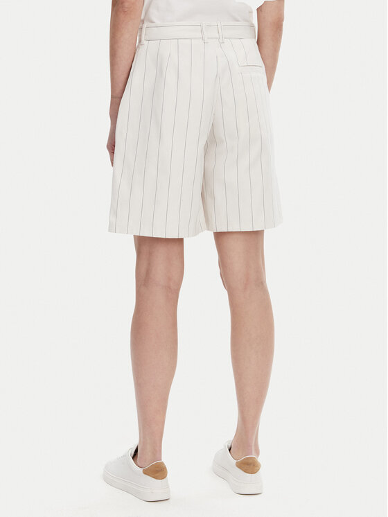 adidas adidas Bermudy Pinstripe JC7684 Biały Loose Fit