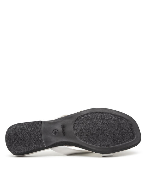 Bata Bata Varbavahesandaalid 5641667 Valge