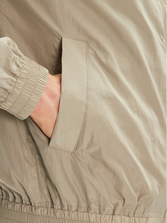 Calvin Klein Jeans Calvin Klein Jeans Tuulejope J30J327254 Beež Regular Fit