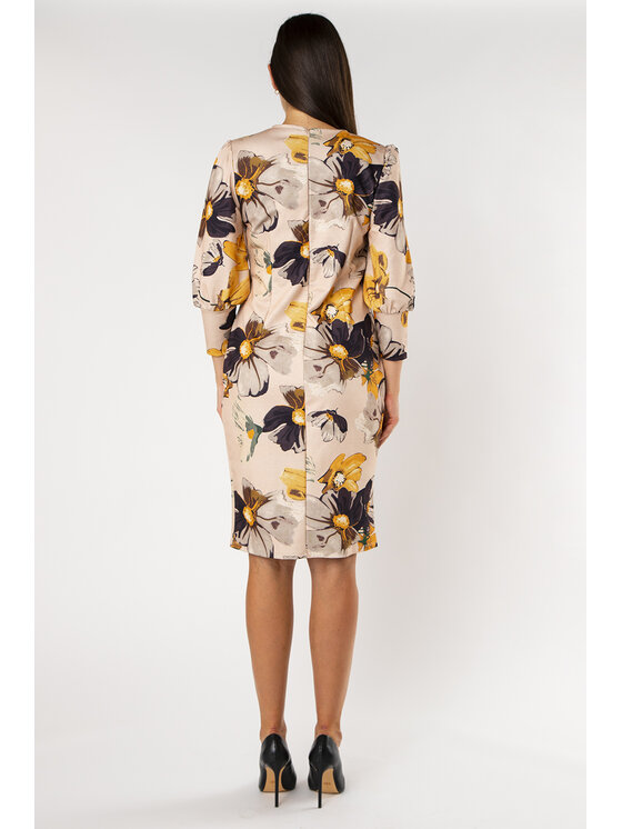 QUIOSQUE QUIOSQUE Každodenné šaty BIG FLOWER DRESS Béžová Regular Fit
