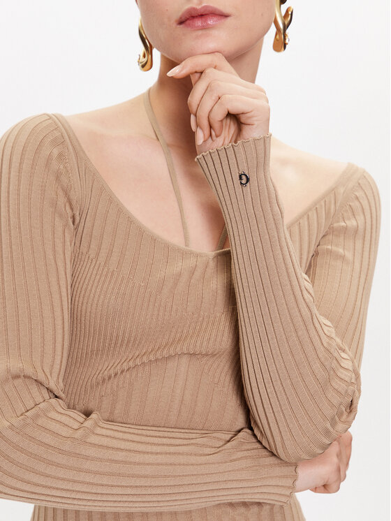 Guess Guess Trikotažinė suknelė W3RK35 Z30L1 Smėlio Slim Fit