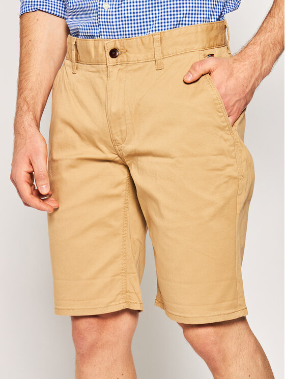 Tommy Jeans Pantaloncini di tessuto Tjm Essential Chino DM0DM05444 Marrone  Regular Fit • Modivo.it
