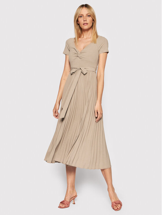 Guess Guess Igapäevane kleit Erynn WBGK86 WE6D1 Beež Regular Fit