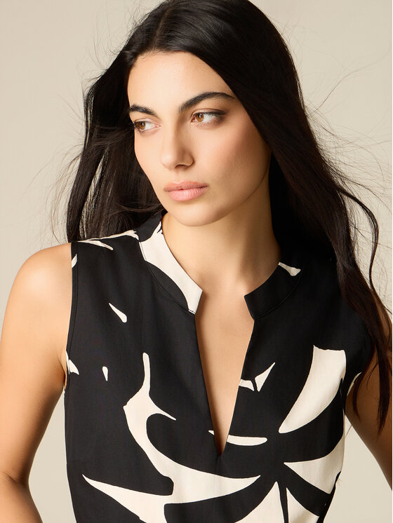 Oltre Oltre Vestito da giorno 7007R005107N0Z3 Nero Flare Fit