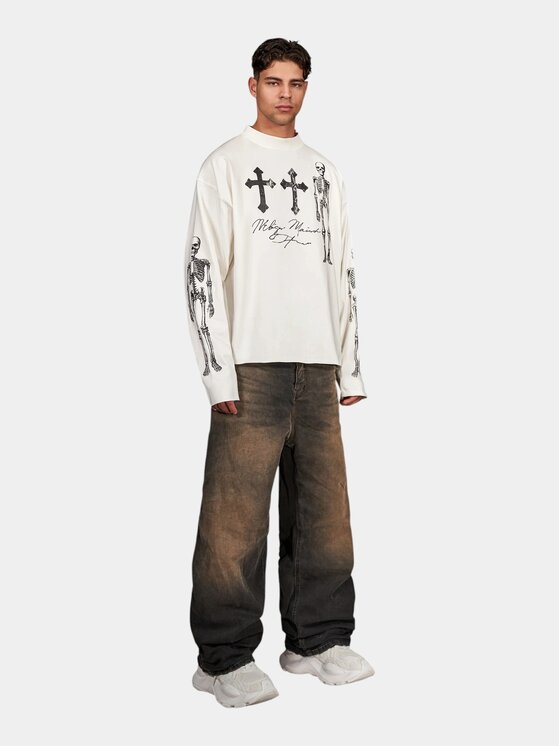 MADE BY SOCIETY MADE BY SOCIETY T-Shirt Ossuary Longsleeve - T17751 Biały Basic Fit