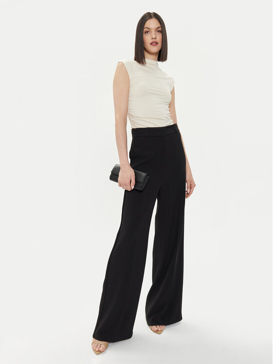 Gina Tricot Gina Tricot Top 20883 Écru Slim Fit