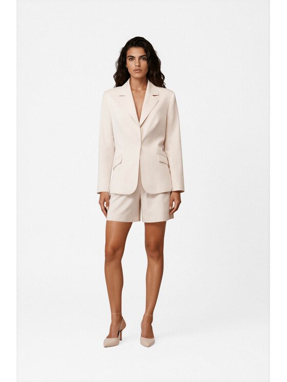 LE POSSÉ LE POSSÉ Pantaloncini di tessuto SGZWS Beige chiaro Regular Fit