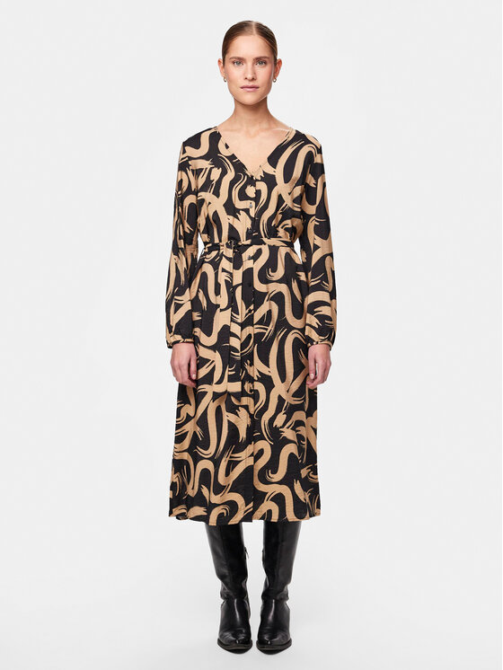 Pieces Pieces Marškinių tipo suknelė Merita 17147634 Smėlio Regular Fit