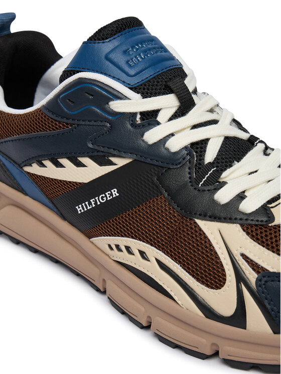 Tommy Hilfiger Tommy Hilfiger Sneakersy Outdoor Sneaker Tech Mix FM0FM05843 Brązowy