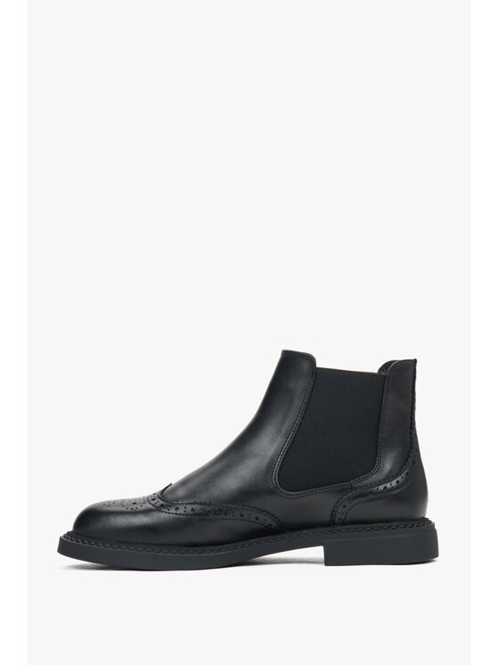 Estro Estro Kotníková obuv s elastickým prvkem ER00118123 Černá