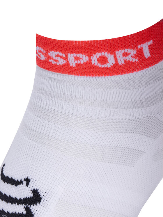 Compressport Compressport Zemās zeķes unisex Pro Racing Socks v4.0 Ultralight Run Low XU00051B Balts
