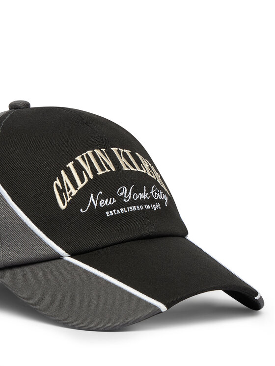 Calvin Klein Calvin Klein Kepurė su snapeliu Two Tone Seasonal Graphic Cap LV04D5088G Juoda