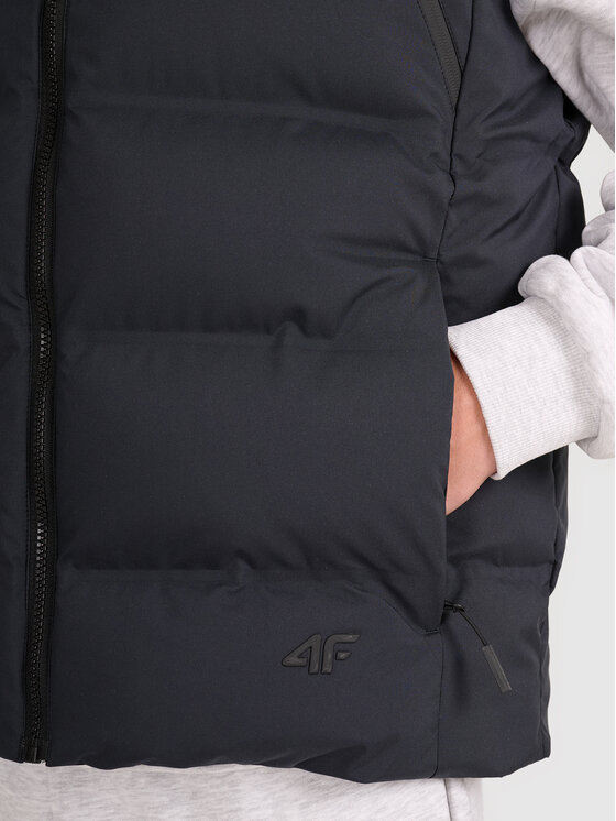 4F 4F Kamizelka URBAN COMMUTER Czarny Regular Fit