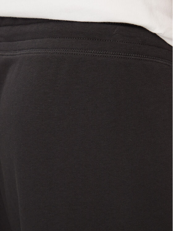 Gap Gap Donji dio trenerke 868463-03 Crna Regular Fit