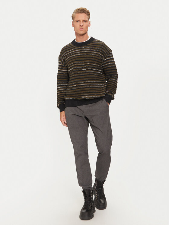BOSS Boss Sweater 50523580 Fekete Regular Fit