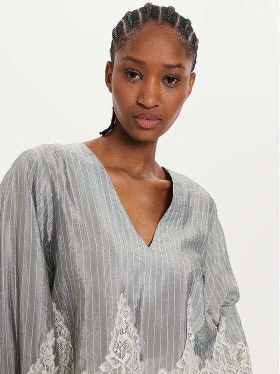 Karen by Simonsen Karen by Simonsen Блузка Pam 10105035 Сірий Loose Fit