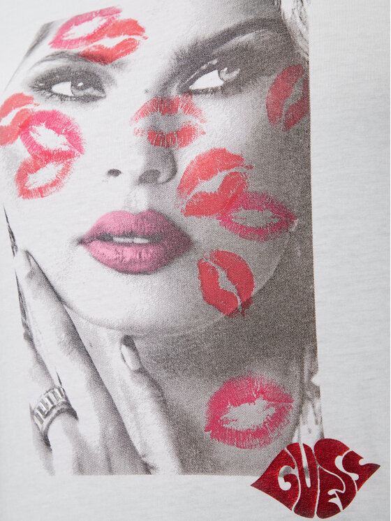 Guess Guess T-krekls Lipstick Kisses W4RI20 K9RM1 Balts Regular Fit