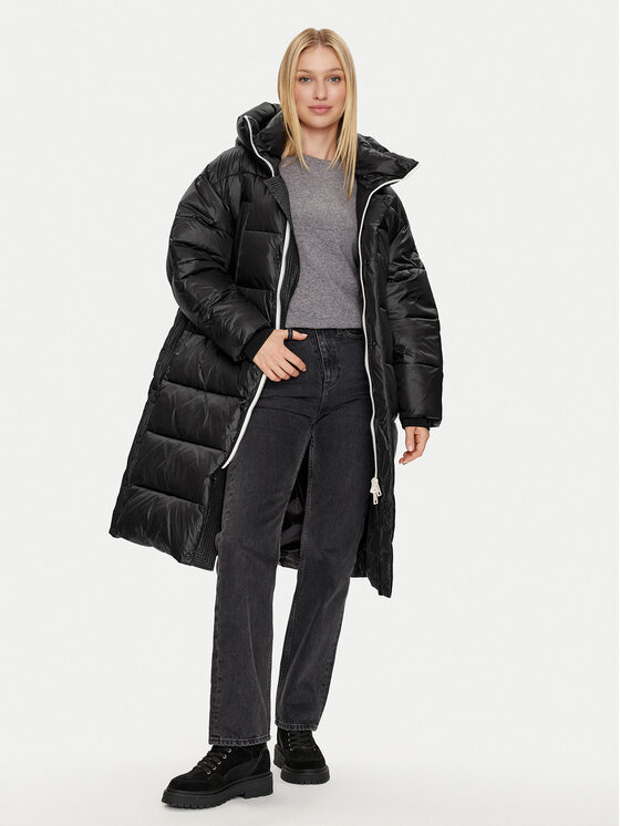 REPLAY REPLAY Зимно яке W7800.000.84198 Черен Oversize