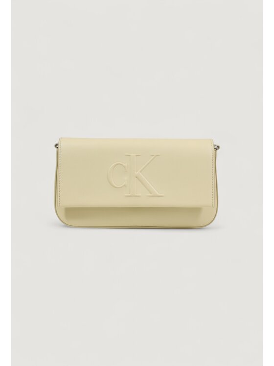 Calvin Klein Calvin Klein Borsa SCULPTED FLAP SHOULDER POUCH Bianco