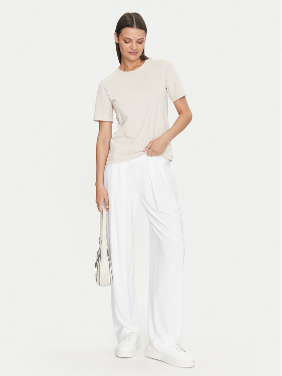 Gina Tricot Gina Tricot T-Shirt Basic 17937 Μπεζ Regular Fit