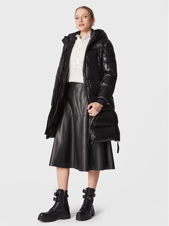 Red Valentino Red Valentino Pernata jakna 1R0CP00I6MD Crna Regular Fit