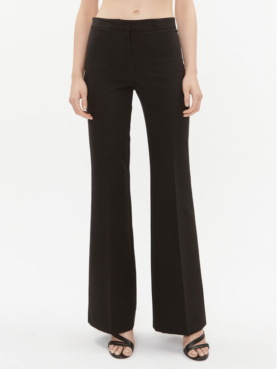 Dixie Hlače iz tkanine PCZ6TEAA Črna Relaxed Fit