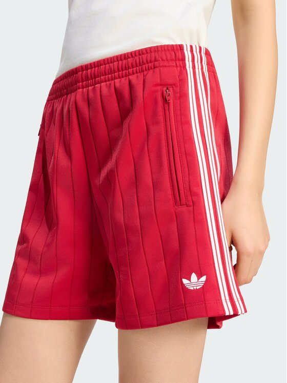 adidas adidas Szorty sportowe PINSTRIPE FIREBIRD Czerwony Loose Fit