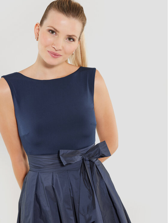Swing Swing Koktejlové šaty 77760810 Tmavomodrá Regular Fit