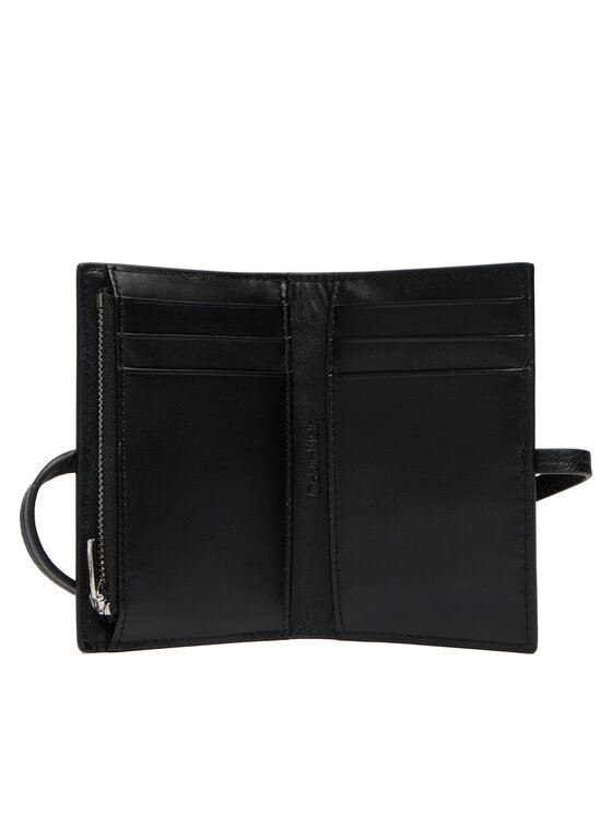 Calvin Klein Calvin Klein Pénztárca Emblem Hw Pebble Wallet On Strap LV04F1130G Fekete