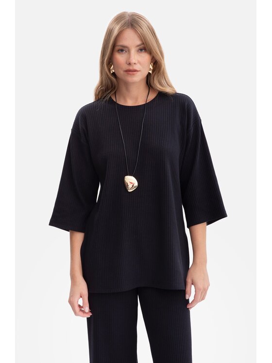 BeWear BeWear Bluzka b301 Czarny Baggy Fit