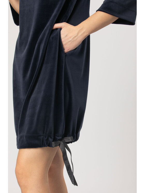 QUIOSQUE QUIOSQUE Sukienka codzienna 13-D-4166 Granatowy Regular Fit