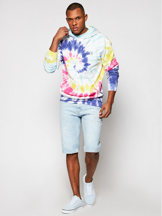 Outfit felpa sale vans