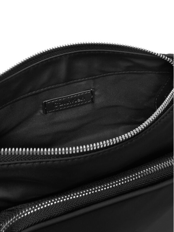Calvin Klein Calvin Klein Rankinė Pocket Nylon Bag W/ Strap LV04F3132G Juoda