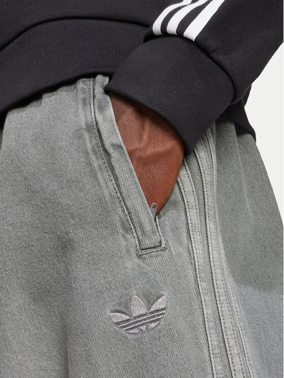 adidas adidas Jeansy adicolor Denim Stone JW5920 Šedá Regular Fit