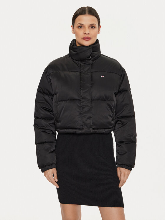 Tommy Jeans Zimné bundy Satin DW0DW18292 Čierna Regular Fit