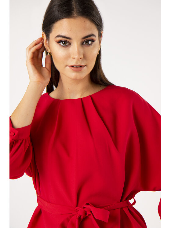 QUIOSQUE QUIOSQUE Sukienka codzienna ROSE DRESS Czerwony Regular Fit
