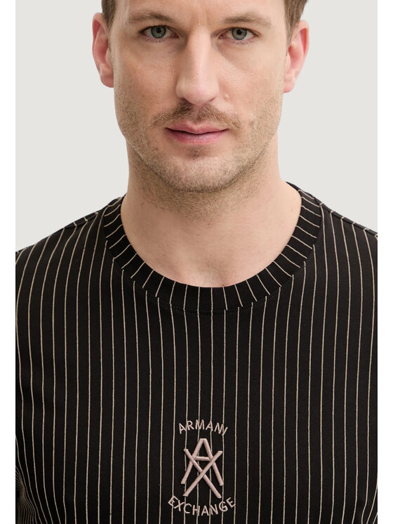 Armani Exchange Armani Exchange T-Shirt XM001791 AF10356 Czarny Casual Fit