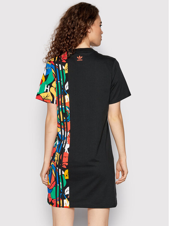adidas Ежедневна рокля RICH MNISI HC4463 Черен Regular Fit | Modivo.bg