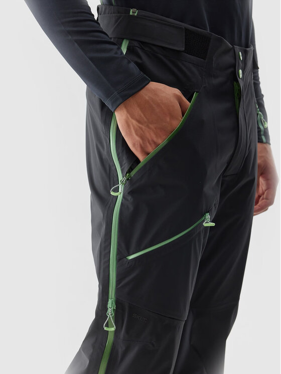 4F 4F Pantaloni da sci 4FAW23TFTRM373-21S Nero Regular Fit