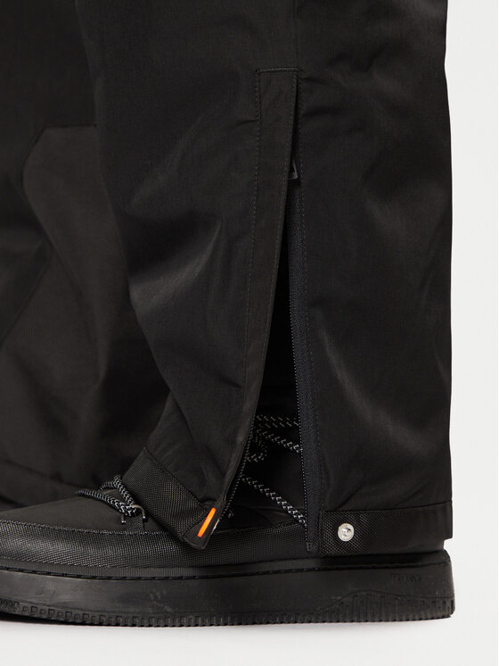 Guess Guess Spodnie narciarskie M4PB59 WH0K0 Czarny Regular Fit