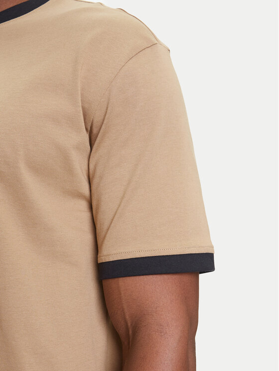 adidas adidas T-särk adicolor 2000s Cali JX1516 Beež Loose Fit