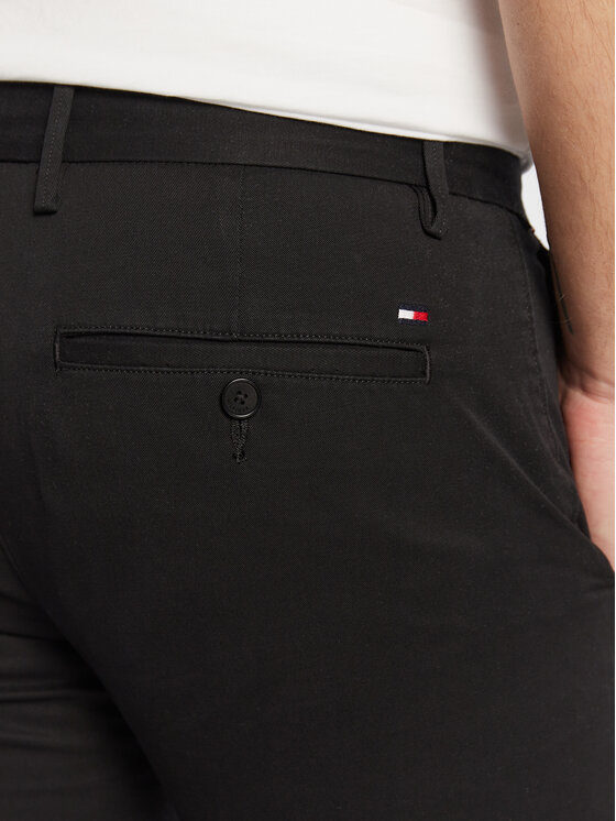 Tommy Hilfiger Tommy Hilfiger Chino hlače Bleecker MW0MW26619 Črna Slim Fit
