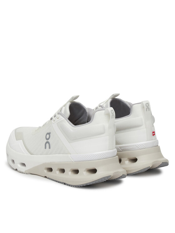 On On Scarpe da palestra Cloudnova X 3WE30410813 Bianco