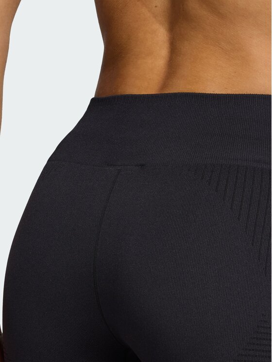 adidas adidas Szorty sportowe Workout Essentials 4 inch Czarny Fitted Fit