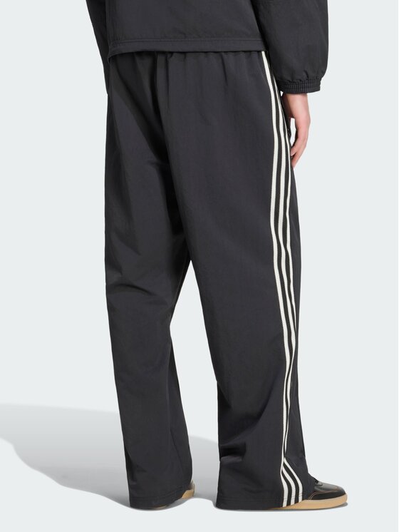adidas adidas Spodnie materiałowe 161544 Czarny Oversize